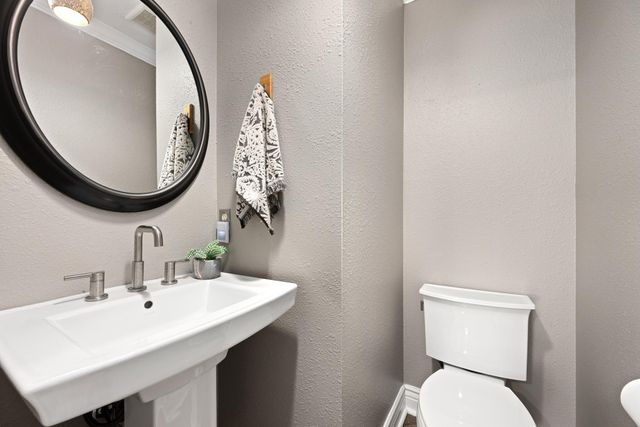 3908 Valley VW, Round Rock, TX 78681