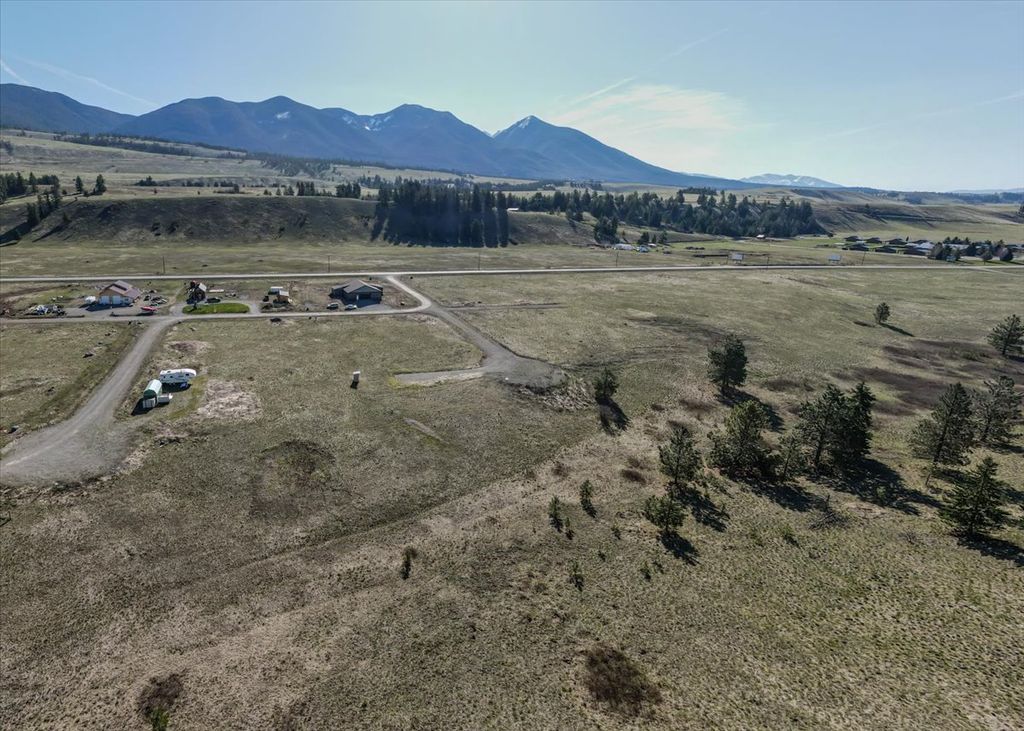 80 Esker Lane, Eureka, MT 59917 photo 11