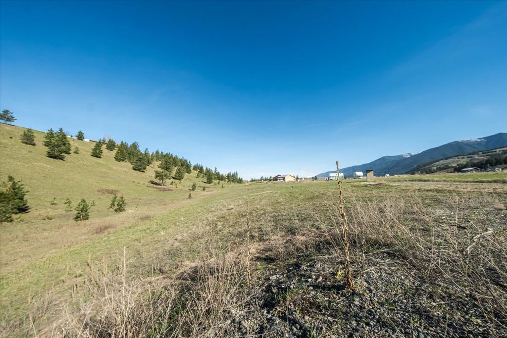 80 Esker Lane, Eureka, MT 59917 photo 16