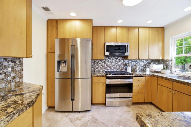 11106 Calenda Road, San Diego, CA 92127