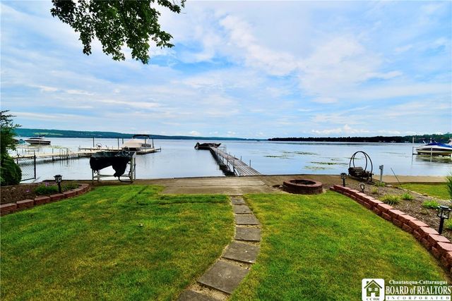 2420 Lakeside Drive, Busti, NY 14710