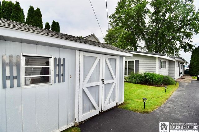 2420 Lakeside Drive, Busti, NY 14710