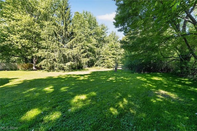 33062 Chestnut Ridge Road, North Ridgeville, OH 44039