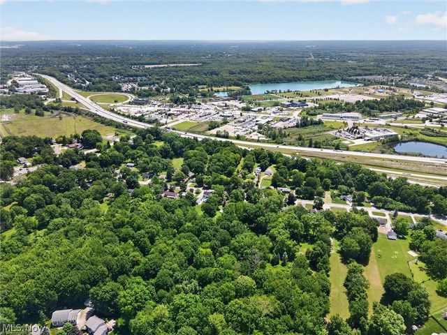 33062 Chestnut Ridge Road, North Ridgeville, OH 44039