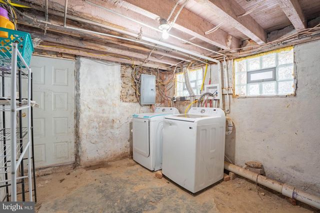 6420 N WOODSTOCK ST, Philadelphia, PA 19138