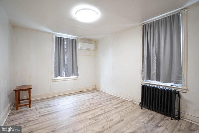 6420 N WOODSTOCK ST, Philadelphia, PA 19138