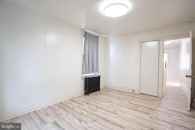 6420 N WOODSTOCK ST, Philadelphia, PA 19138