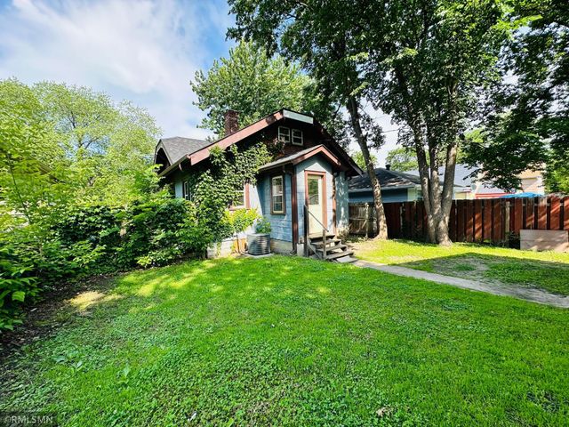 3546 Morgan Avenue N, Minneapolis, MN 55412