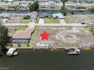1637 NW 39th AVE, Cape Coral, FL 33993
