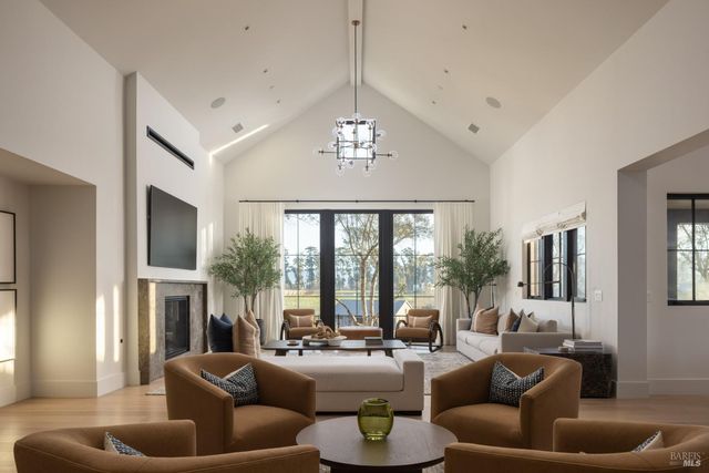 306 Vine Row Ct, Napa, CA 94559