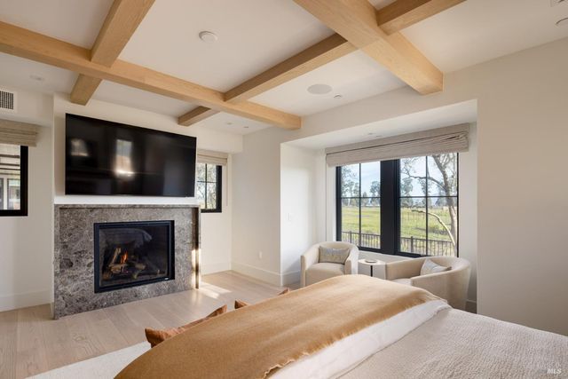 306 Vine Row Ct, Napa, CA 94559