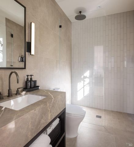 306 Vine Row Ct, Napa, CA 94559