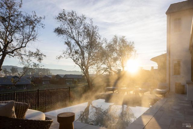 306 Vine Row Ct, Napa, CA 94559