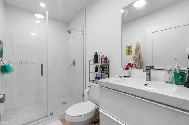 5854 SW 62nd St, Miami, FL 33143