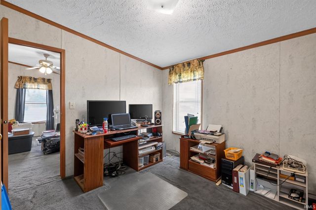 406 E Hancock Avenue, Mitchell, IN 47446