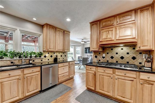 5455 Pheasant Run, Stone Mountain, GA 30087