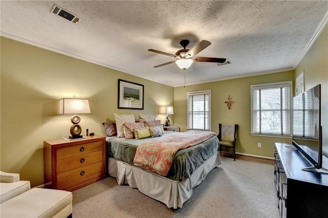 5455 Pheasant Run, Stone Mountain, GA 30087