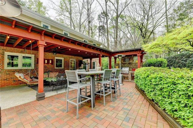 5455 Pheasant Run, Stone Mountain, GA 30087