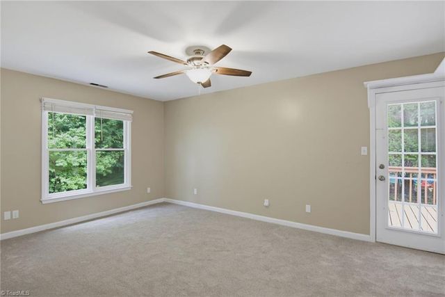 3220 Hickory Ridge Drive, Winston-salem, NC 27127