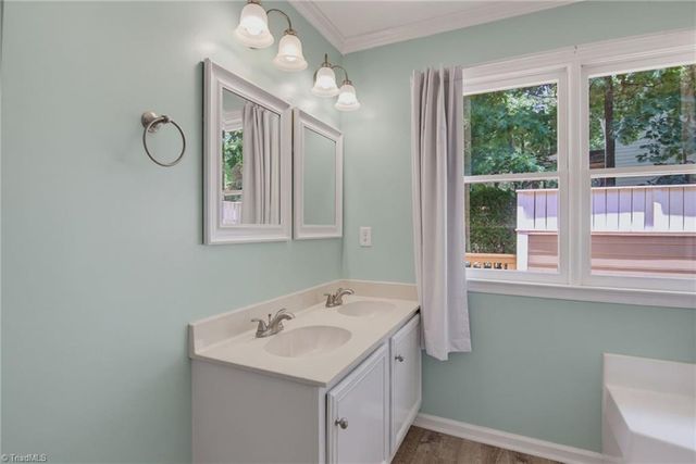 3220 Hickory Ridge Drive, Winston-salem, NC 27127
