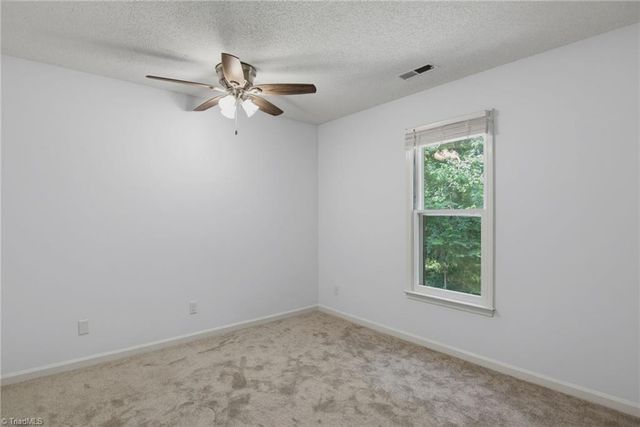 3220 Hickory Ridge Drive, Winston-salem, NC 27127
