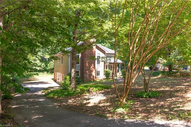 3220 Hickory Ridge Drive, Winston-salem, NC 27127