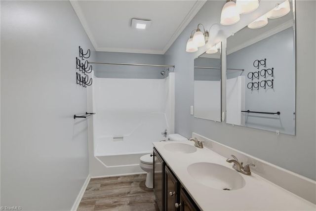 3220 Hickory Ridge Drive, Winston-salem, NC 27127
