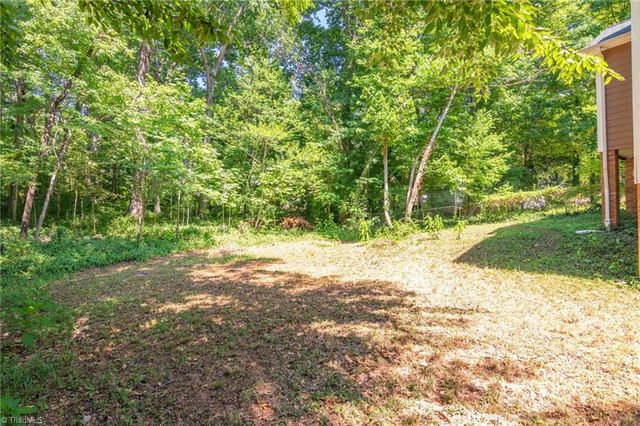 3220 Hickory Ridge Drive, Winston-salem, NC 27127