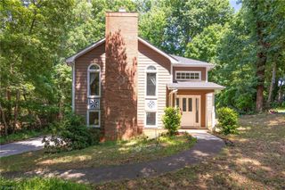3220 Hickory Ridge Drive, Winston-salem, NC 27127