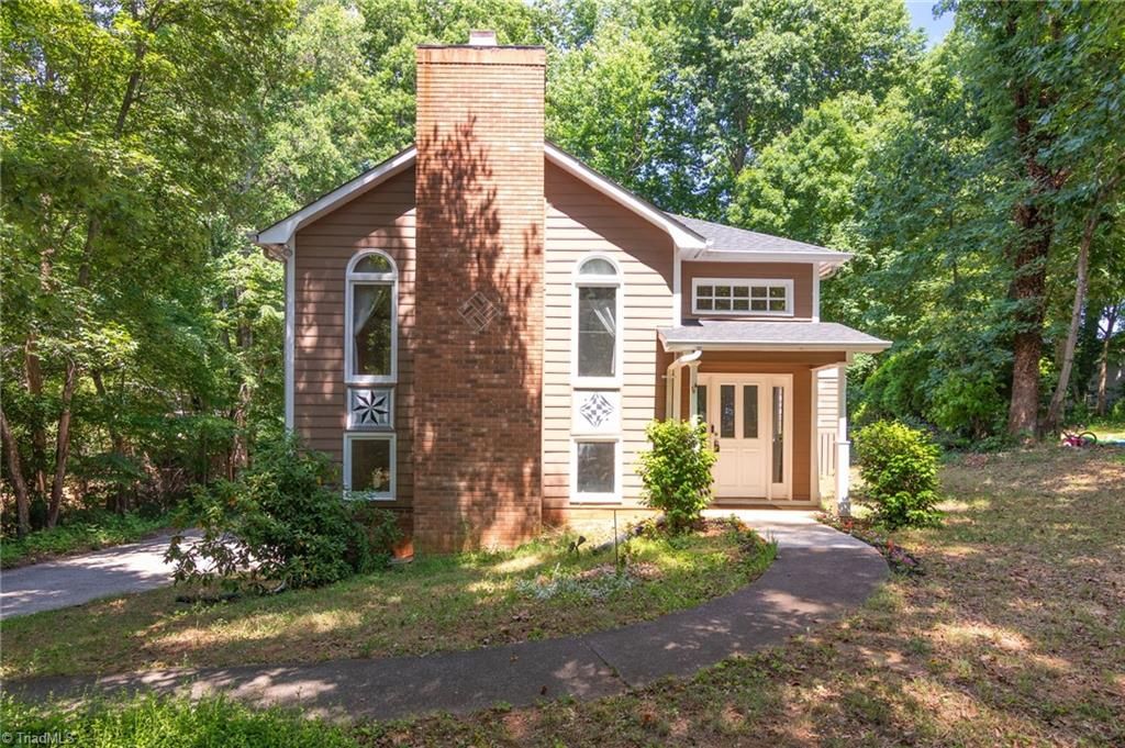 3220 Hickory Ridge Drive, Winston-salem, NC 27127