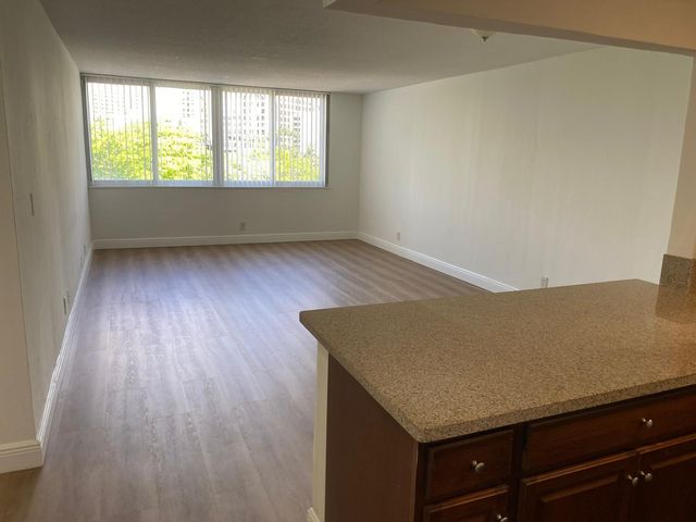 9143 SW 77th Avenue, Miami, FL 33156