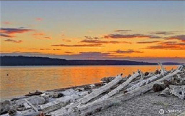 1256 Mount Baker Avenue, Camano Island, WA 98282