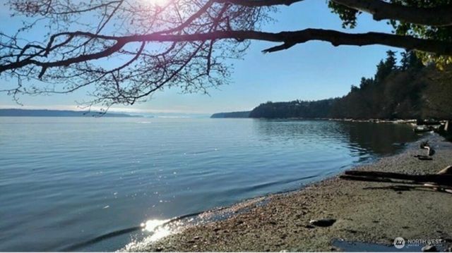 1256 Mount Baker Avenue, Camano Island, WA 98282