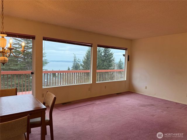 1256 Mount Baker Avenue, Camano Island, WA 98282