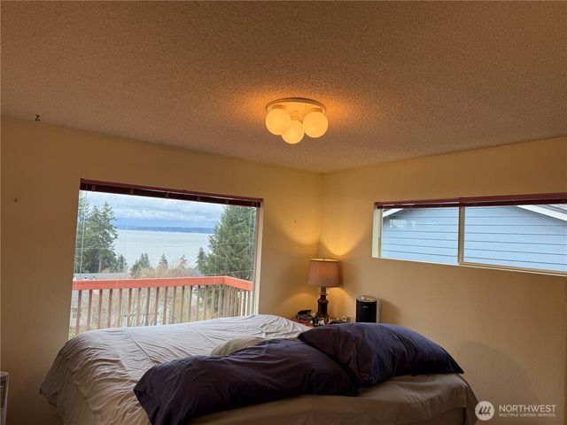 1256 Mount Baker Avenue, Camano Island, WA 98282