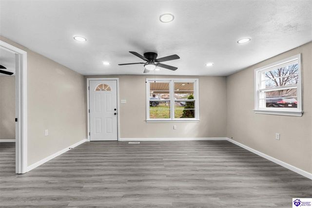 368 Adkins Camp Loop, Hudson, KY 40145