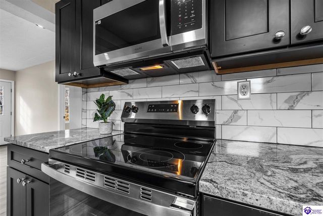 368 Adkins Camp Loop, Hudson, KY 40145