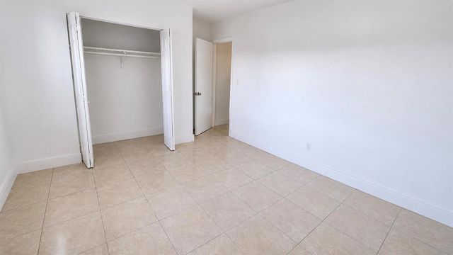 3970 NW 31ST Terrace 1, Lauderdale Lakes, FL 33309