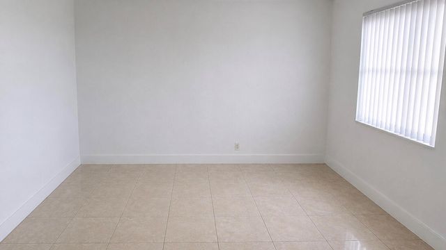 3970 NW 31ST Terrace 1, Lauderdale Lakes, FL 33309