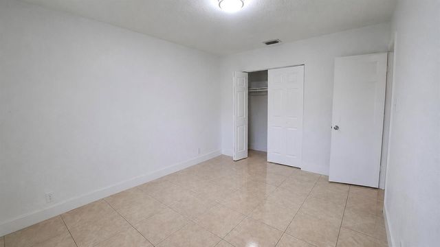 3970 NW 31ST Terrace 1, Lauderdale Lakes, FL 33309