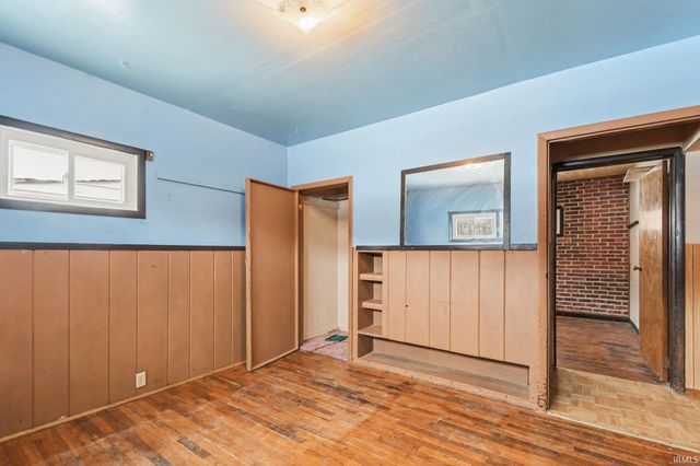 2005 Panama Street, Mishawaka, IN 46544