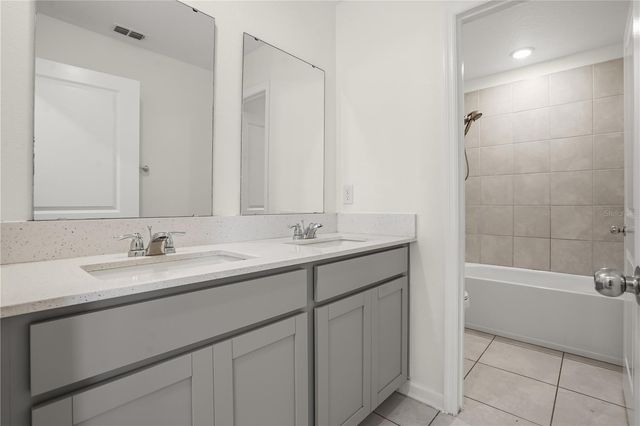 1721 WHITE WATER COURT, Davenport, FL 33837