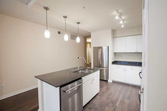 4107 Bowser Avenue 308, Dallas, TX 75219