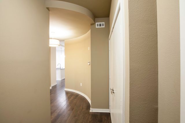 4107 Bowser Avenue 308, Dallas, TX 75219