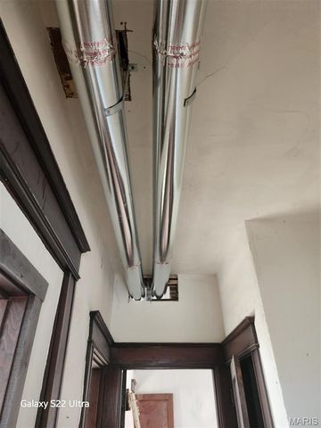 1215 Clara Avenue, St Louis, MO 63112