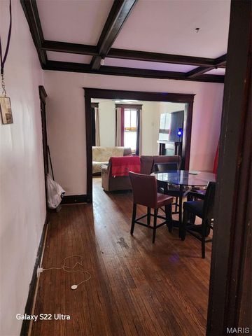 1215 Clara Avenue, St Louis, MO 63112