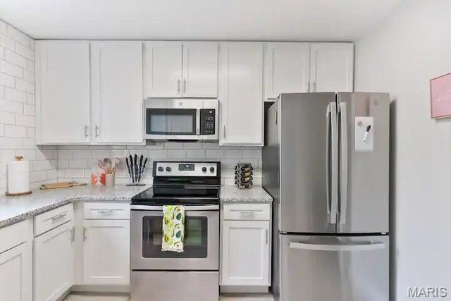1007 Allen Avenue, St Louis, MO 63104