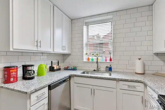 1007 Allen Avenue, St Louis, MO 63104