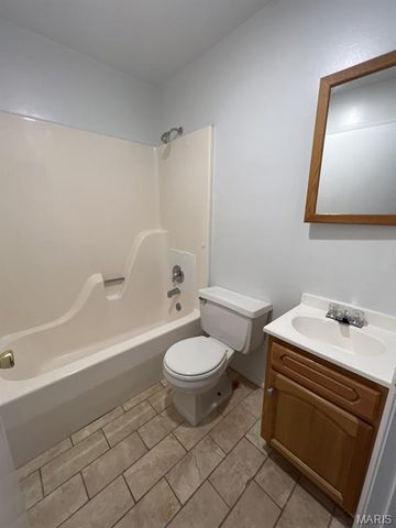 1007 Allen Avenue, St Louis, MO 63104