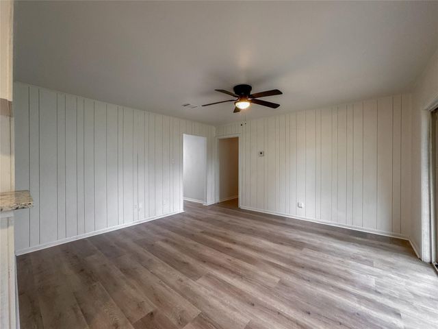 5122 Sandydale Lane, Houston, TX 77039